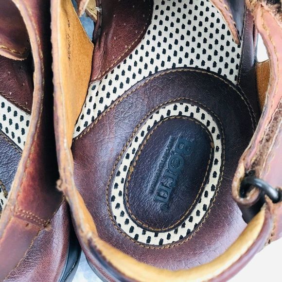 Born Mens Size 12 Fisherman Sandals Brown Leather Hook & Loop Open‎ Toe Sandals - Picture 8 of 11
